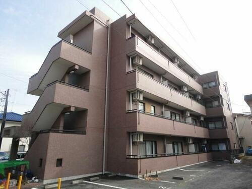 東京都八王子市初沢町 4階建