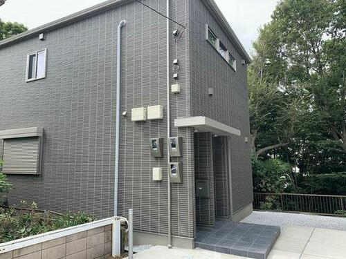 Ｒ－Ｈｉｌｌｓ　Ａ 2階建