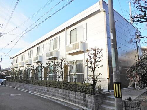大阪府豊中市上野西２丁目 2階建