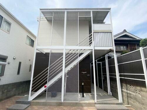 レオパレスＣｏｍｆｏｒｔ　Ｈｏｕｓｅ 2階建