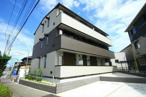 千葉県流山市おおたかの森北１丁目 3階建