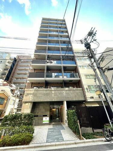 東京都江東区亀戸２丁目 11階建