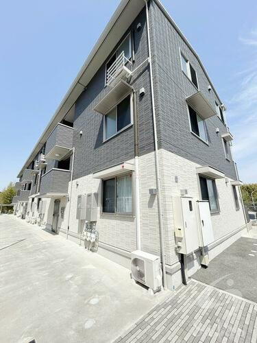 兵庫県神戸市北区鈴蘭台西町５丁目 築4年10ヶ月 3階建