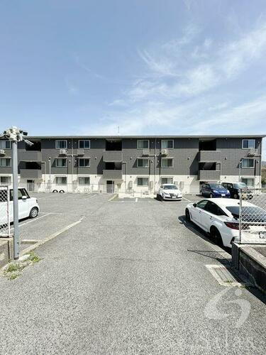 兵庫県神戸市北区鈴蘭台西町５丁目 築4年10ヶ月 3階建