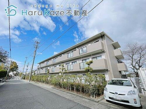 愛知県名古屋市瑞穂区日向町３丁目 3階建