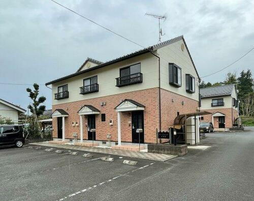ル・シャンテ壱番館 2階建