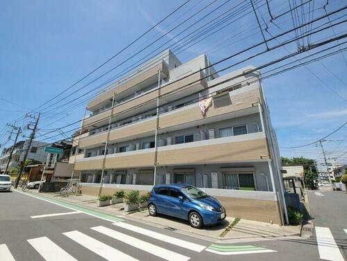 埼玉県所沢市小手指町３丁目 5階建