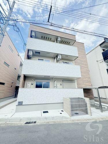 兵庫県西宮市鳴尾町２丁目 築1年4ヶ月 3階建