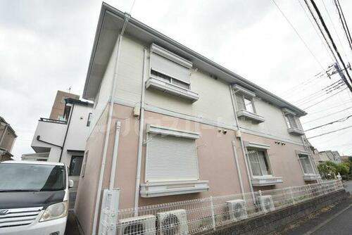 千葉県市川市菅野６丁目 2階建