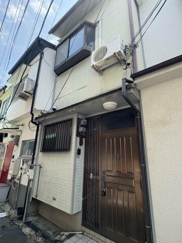 長吉出戸１丁目貸家 2階建