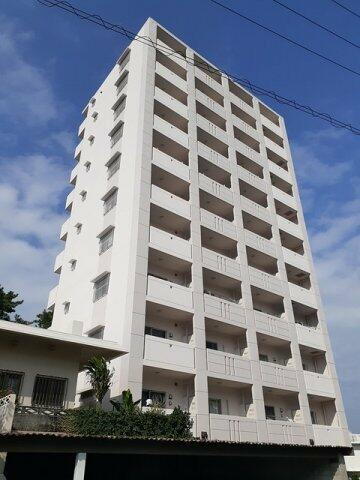 アンドーバーテラス識名（Ｄ） 10階建