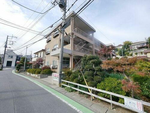 埼玉県狭山市広瀬東４丁目 3階建