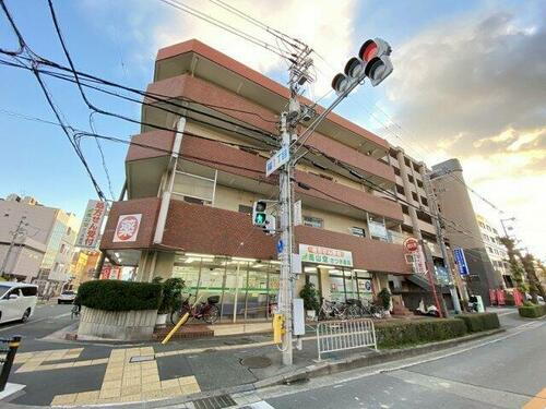 大阪府箕面市牧落３丁目 4階建