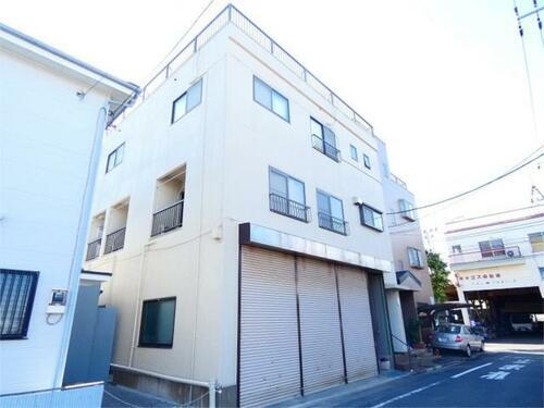 東京都江戸川区中葛西２丁目 3階建
