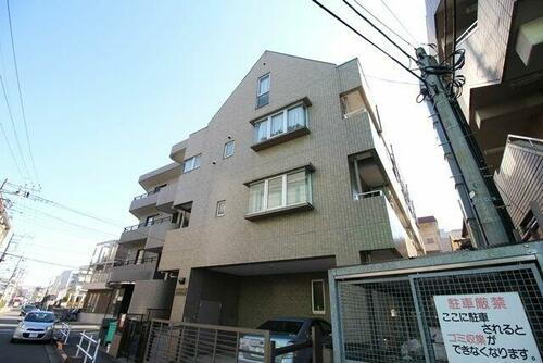 東京都八王子市堀之内３丁目 4階建