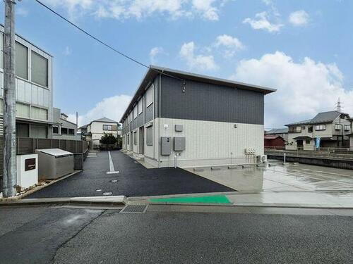 東京都町田市金森２丁目 2階建