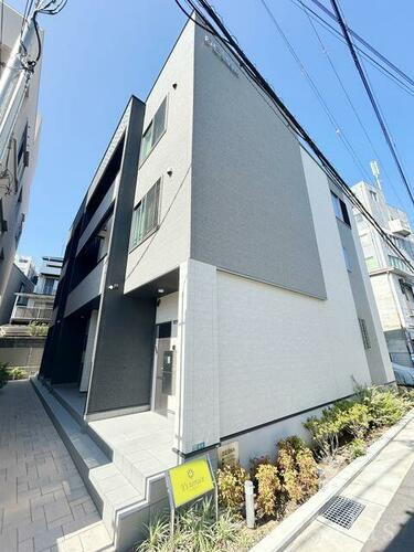 兵庫県明石市相生町２丁目 3階建