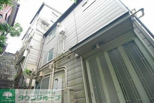東京都板橋区中台１丁目 2階建