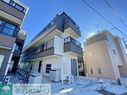神奈川県川崎市多摩区菅馬場１丁目 3階建
