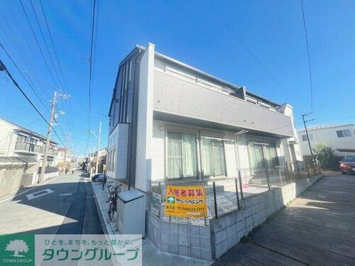 神奈川県藤沢市本鵠沼１丁目 2階建
