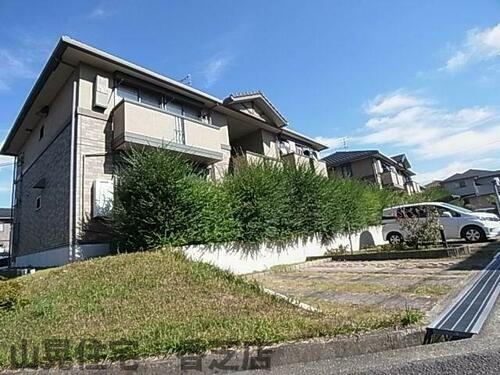 奈良県香芝市真美ヶ丘１丁目 築24年4ヶ月 2階建