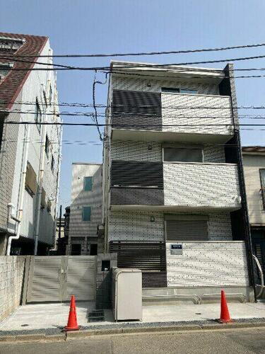 リライズ西日暮里 3階建