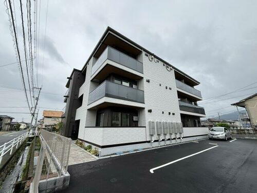 広島県福山市東川口町２丁目 賃貸アパート