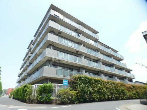 クイーンズレゾン末広 6階建