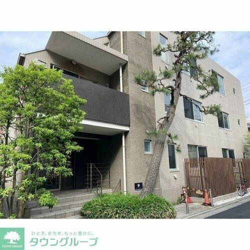 東京都目黒区上目黒３丁目 地上3階地下1階建 築18年11ヶ月