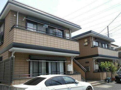 東京都府中市多磨町２丁目 2階建