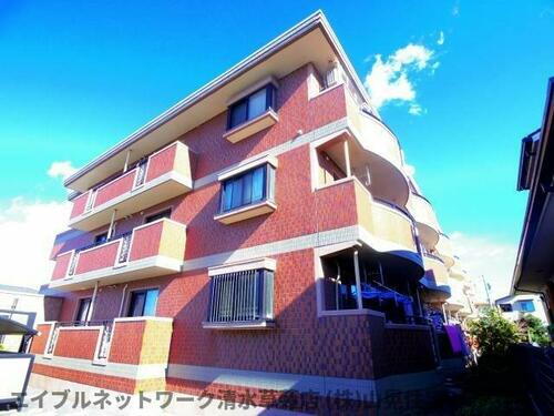 静岡県静岡市葵区瀬名川２丁目 3階建 築23年5ヶ月