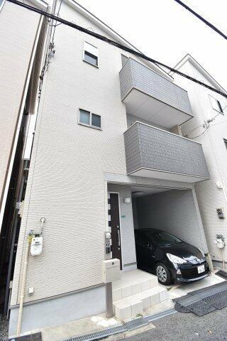 安立１丁目貸家 3階建