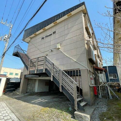 北海道室蘭市日の出町３丁目 賃貸アパート
