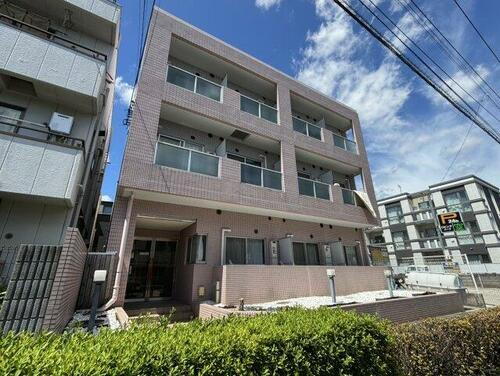東京都世田谷区下馬２丁目 3階建 築31年9ヶ月