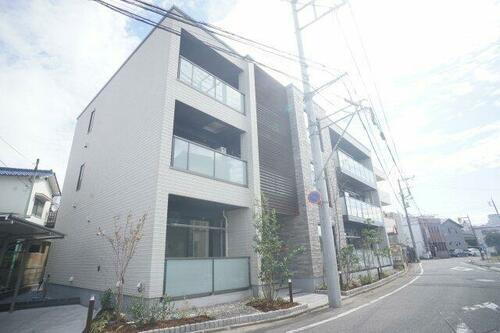 群馬県高崎市鶴見町 賃貸マンション