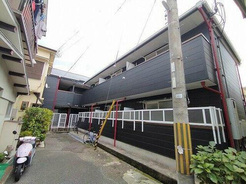 大阪府豊中市柴原町５丁目 2階建
