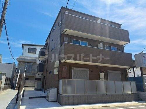 千葉県松戸市竹ケ花西町 3階建