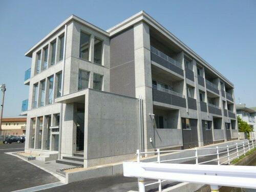 岡山県倉敷市大島 3階建 築11年4ヶ月