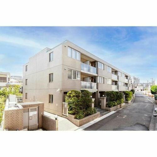 レジディア世田谷若林 3階建