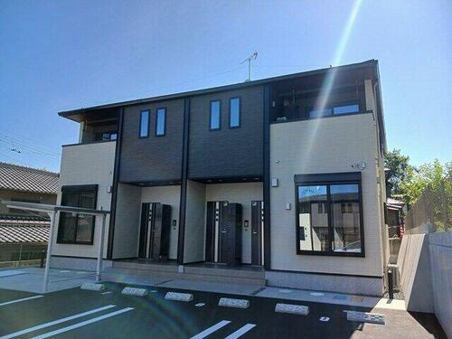 岡山県総社市井尻野 2階建 
