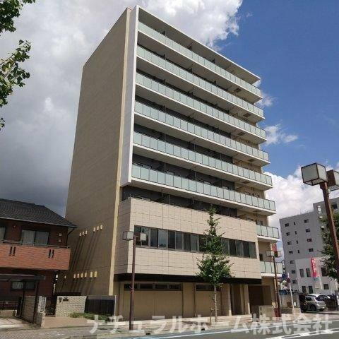 愛知県豊橋市新本町 9階建