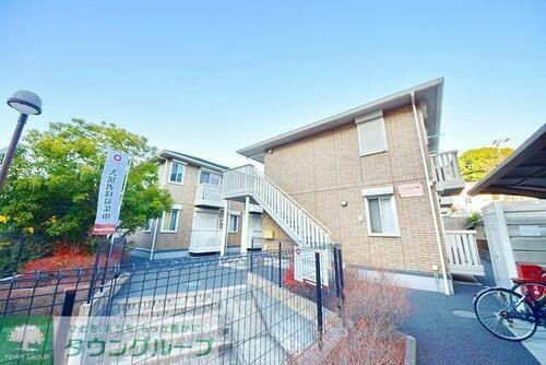 千葉県千葉市中央区登戸３丁目 2階建