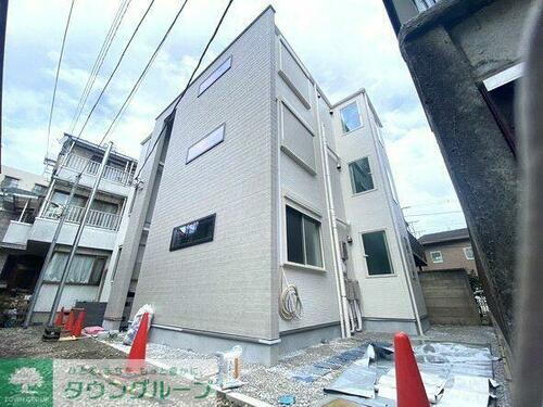 ブラントン八王子 3階建
