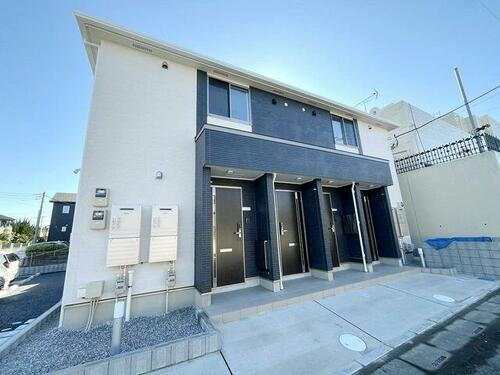 埼玉県東松山市美原町２丁目 2階建 築1年未満