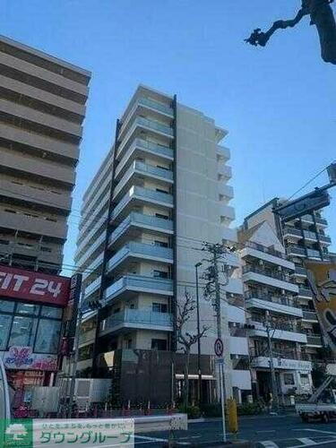 東京都板橋区本町 11階建