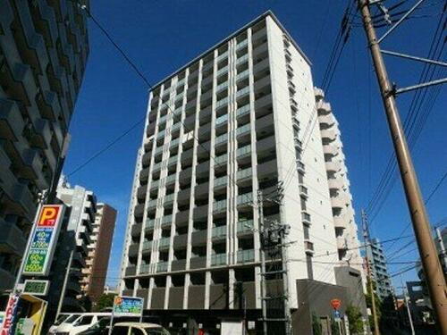 ウェルブライト博多 13階建
