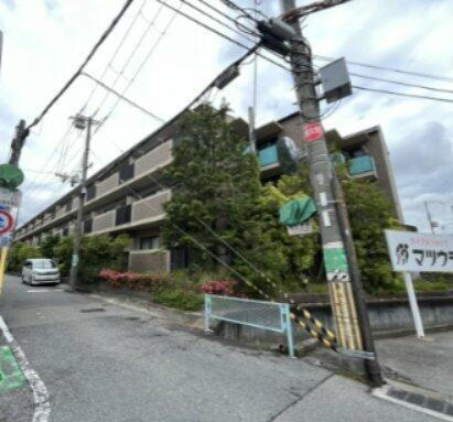 ピンリーブルⅡ 3階建
