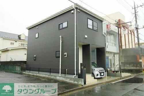 埼玉県坂戸市芦山町 2階建 築1年3ヶ月