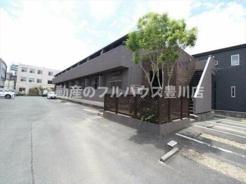 愛知県豊橋市新栄町字鳥畷 賃貸アパート