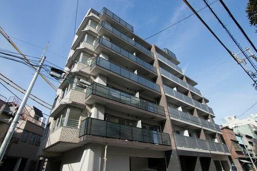東京都荒川区荒川１丁目 7階建